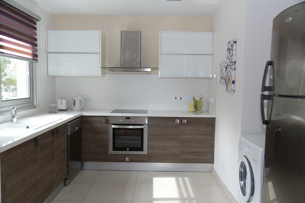 River Beach Apartments Limassol Bilik gambar