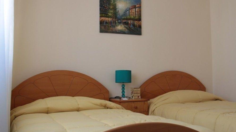 River Beach Apartments Limassol Luaran gambar