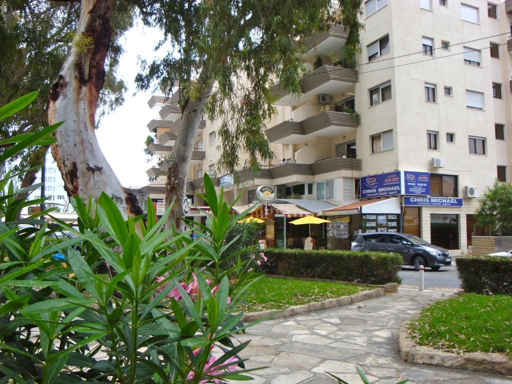 River Beach Apartments Limassol Bilik gambar