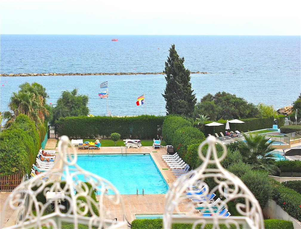 River Beach Apartments Limassol Bilik gambar