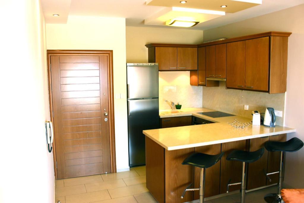 River Beach Apartments Limassol Bilik gambar