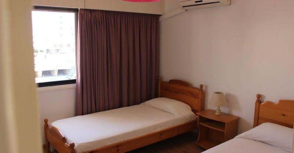 River Beach Apartments Limassol Luaran gambar